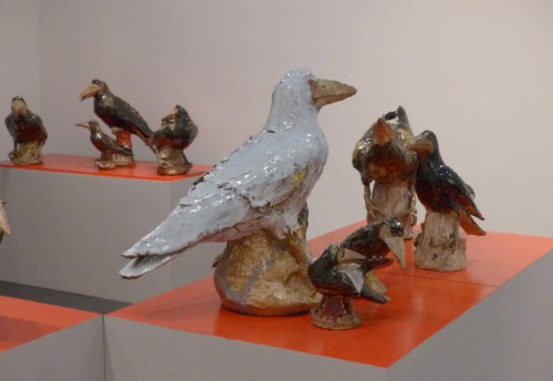 Nathalie Montarou,corbeau,céramique,sculpture,terre cuite émaillée,art populaire